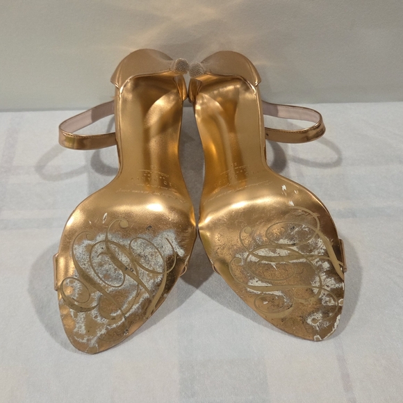 Elegant Gold Women's Heels - Picture 5 of 6